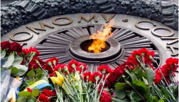 Вітаємо з Днем Перемоги!
