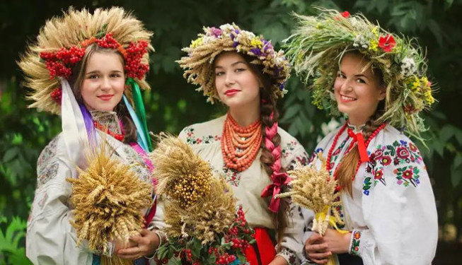 С Зелеными Праздниками!