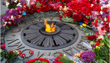 Вітаємо з Днем Перемоги!